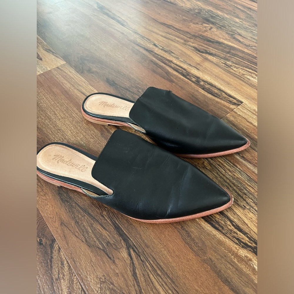 Madewell Gemma Mule - Black leather pointed toe
